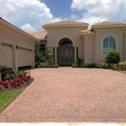 Pressure Cleaning Roof