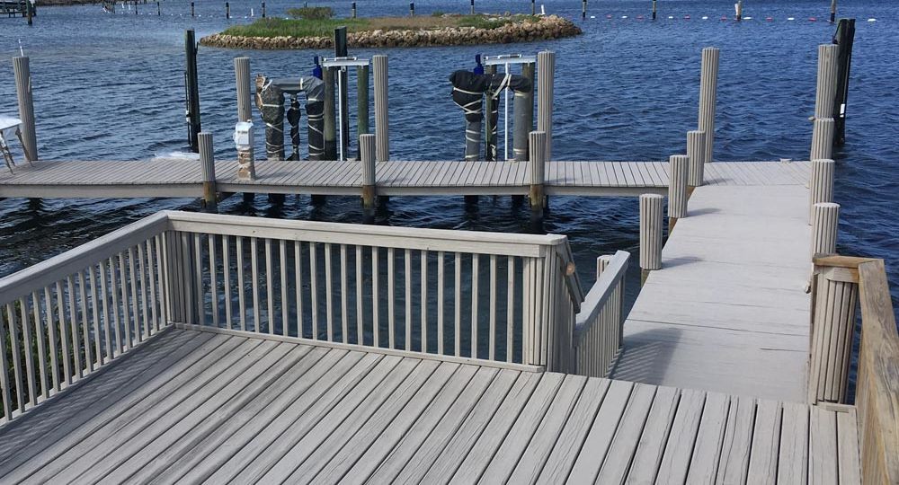 Deck, Dock Cleaning & Sealing
